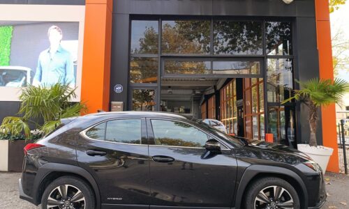 Lexus UX 2.0 250h Executive de ocasión en Dimasu