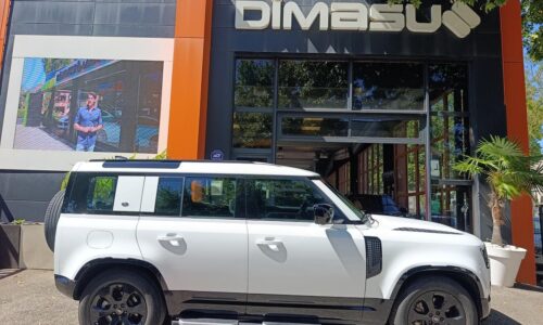 Land Rover Defender 2.0 P300 SE 110 Auto 4WD de ocasión en Dimasu